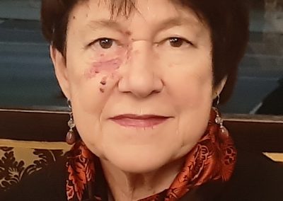 María Elena García